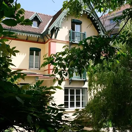 La Chorier ゲストハウス 3*