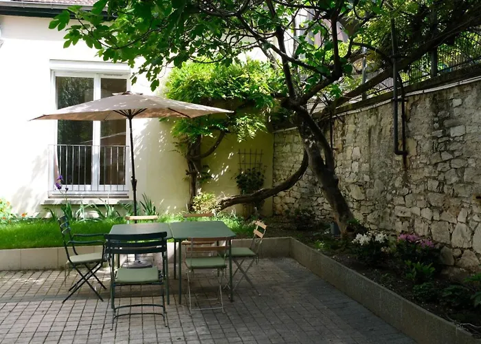 La Chorier 3* Гренобль